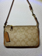 Coach Damen Schultertasche / Handtasche Helles Braun - Neu!