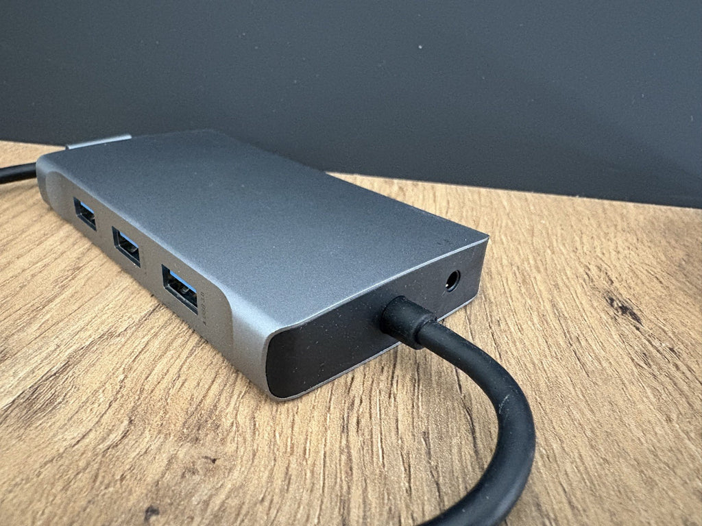 USB-C Multiport Hub 9-in-1 – Kompakt & Leistungsstark - Marke VVB
