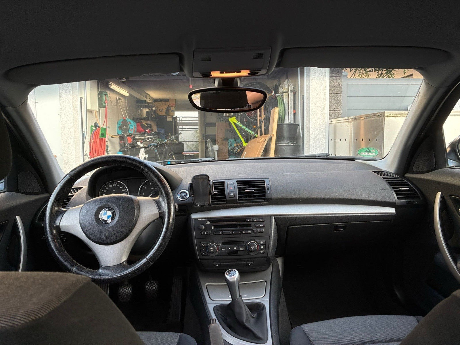 BMW 116i 1er | Benzin | TÜV neu | Scheckheftgepflegt | Top Zustand | Alufelgen