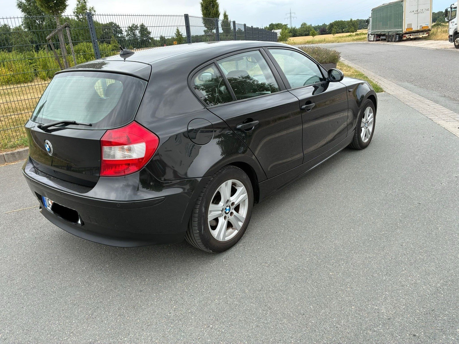 BMW 116i 1er | Benzin | TÜV neu | Scheckheftgepflegt | Top Zustand | Alufelgen